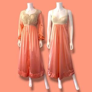 Miss Elaine 2-Pc Peignoir Peach Nightgown & Robe Set Vtg 70s Coquette Size Small